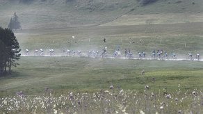 tour de France 2018 aux Glières vous avez dit poussière ?